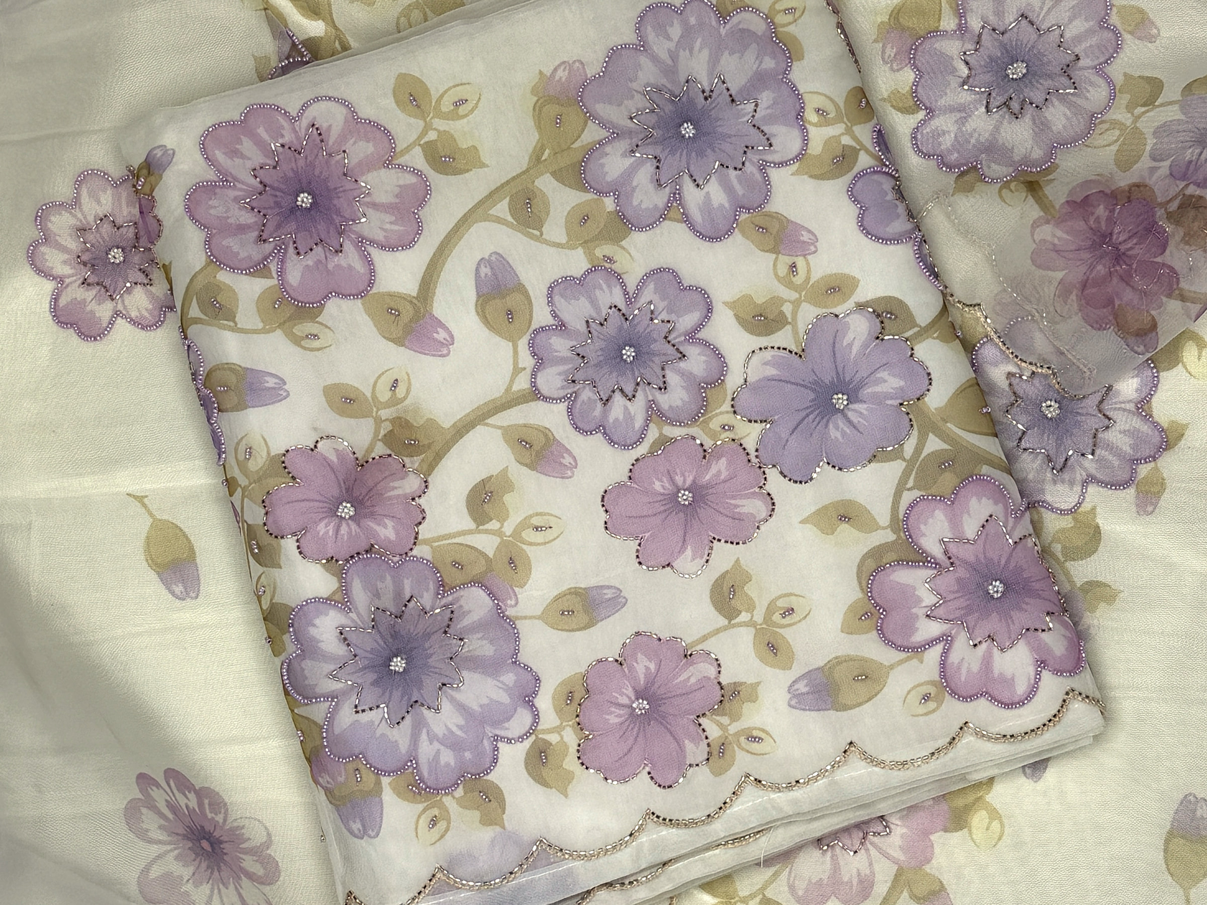 Ivory lilac embroidered set